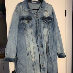 Bottlette oversized denim jacket size 2x. NWOT